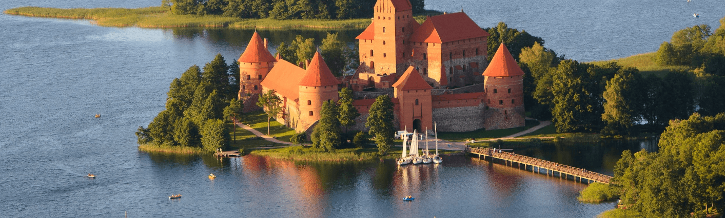 The Baltic States coast line shows a magnificent castle facing the Baltic Sea.